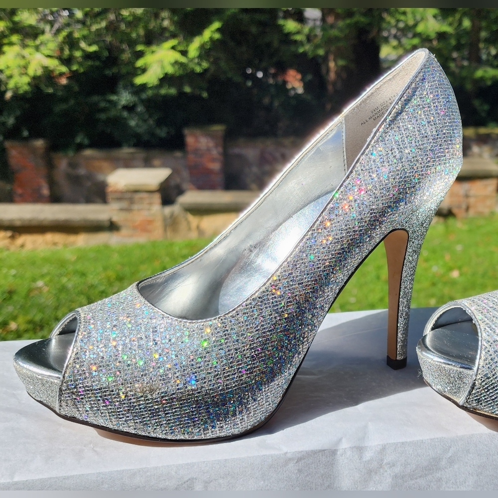 Worthington, Size 9 1/2M, Silver Sparkle, Platform High Heel